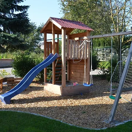 Lindenhof- Fam. Forstmayr 3* Haag