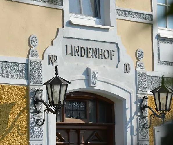 Lindenhof- Fam. Forstmayr ゲストハウス Haag